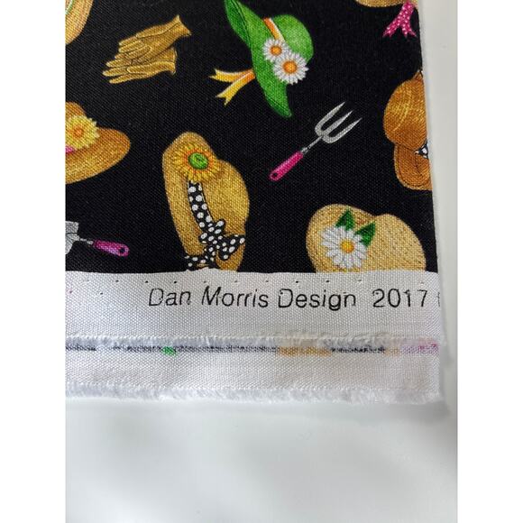 Quilt Fabric WE GROW BY THE YARD 1 yd x 44" Black Cotton Gardening Dan Morris - Picture 3 of 4